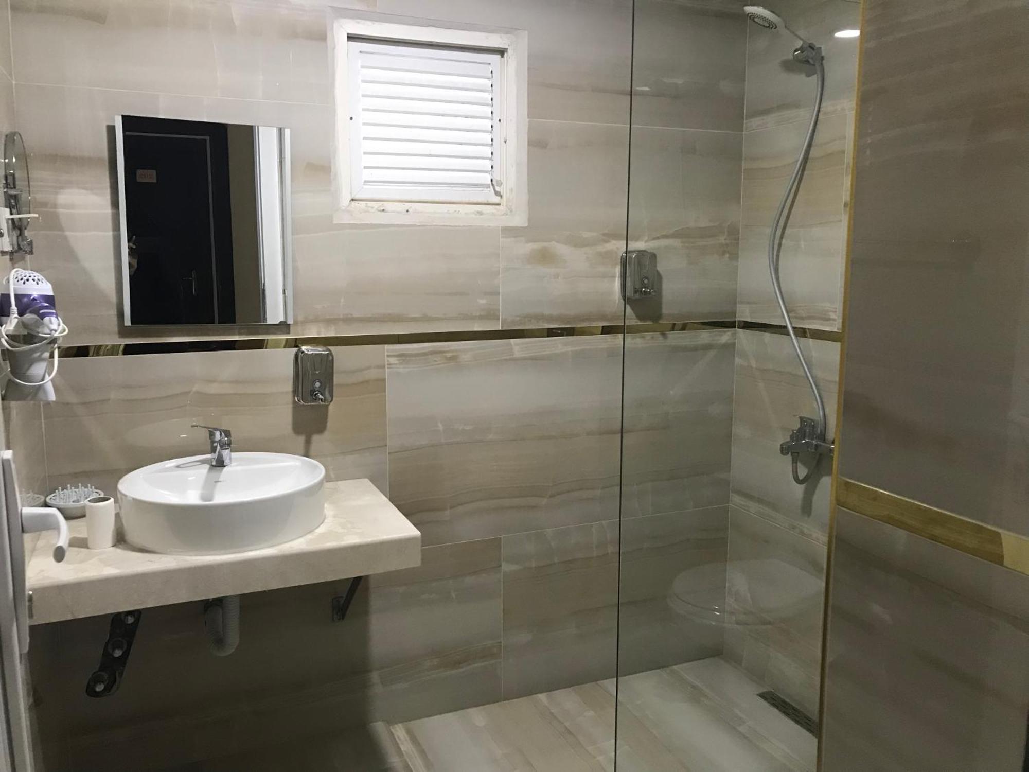 Tuemay Hotel Битез Номер фото